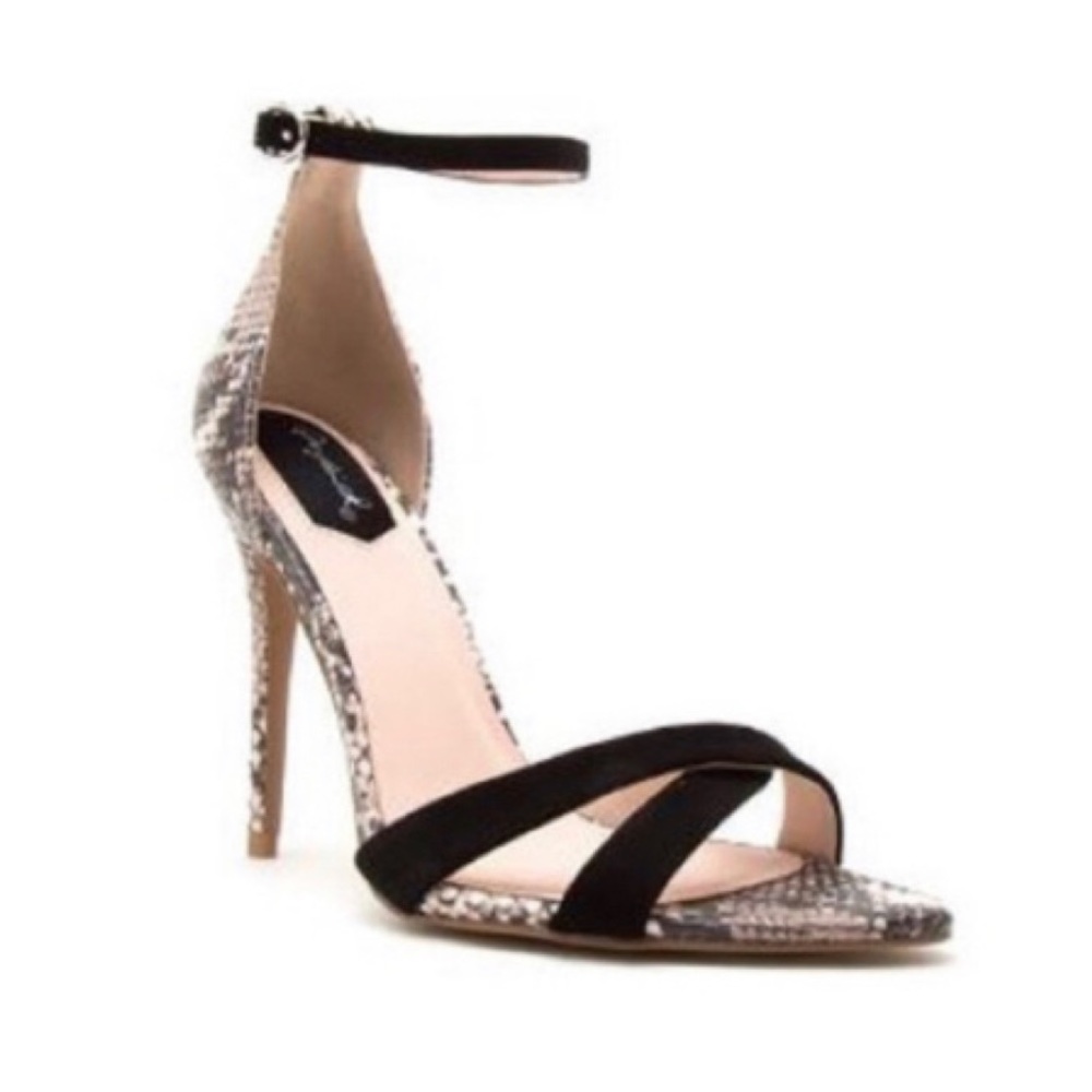 Heels- BRAND NEW IN BOX FROM MY BOUTIQUE. Multiple sizes available!